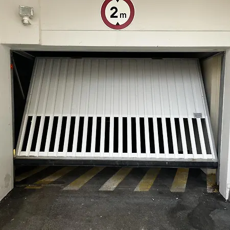 T2 Avec Piscine, Parking, Proche Et Commerces - Fr-1-197-536 Apartamento *