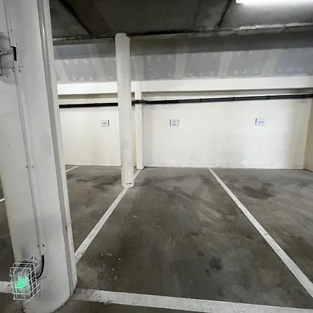 T2 Avec Piscine, Parking, Proche Et Commerces - Fr-1-197-536 Les Sables-dʼOlonne