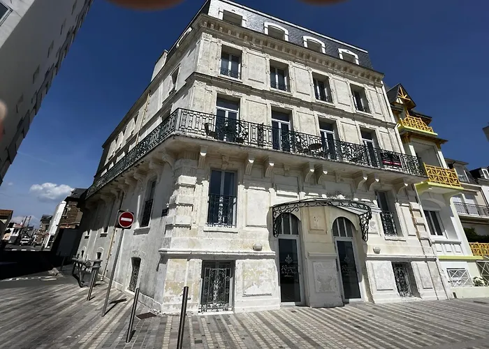 公寓 T2 Avec Piscine, Parking, Proche Et Commerces - Fr-1-197-536 *